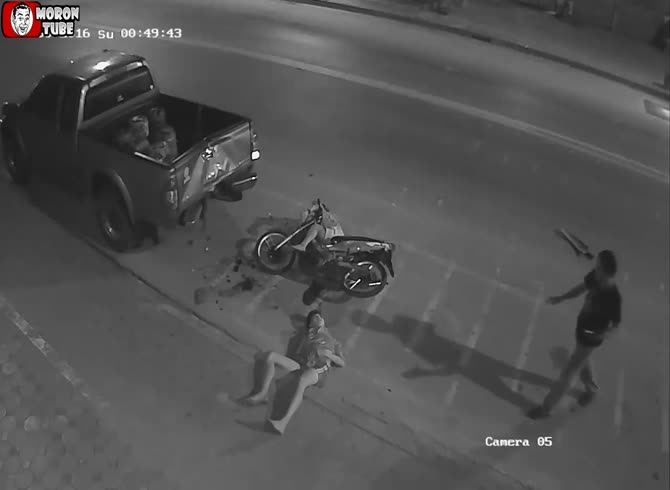 Video :He ought to be awarded a medal